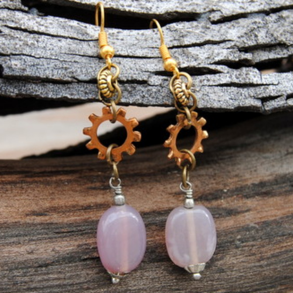 Earrings / Vintage Bead + Star Lock Nut + Gear - Picture 1 of 1